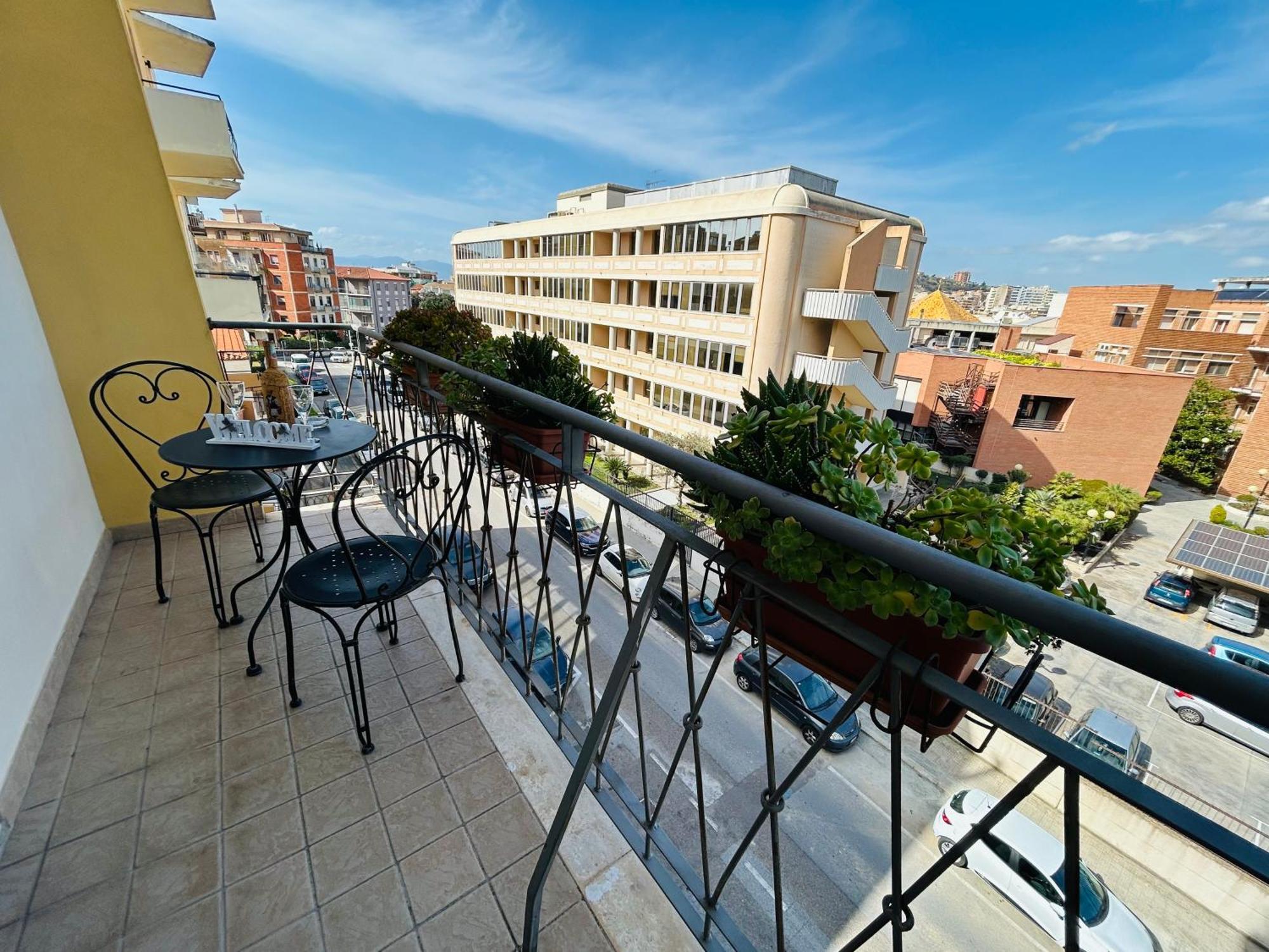 Апартаменти Monte Urpinu Modern Flat Кальярі Екстер'єр фото